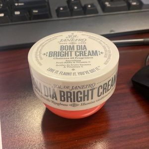 Sol de Janeiro cream